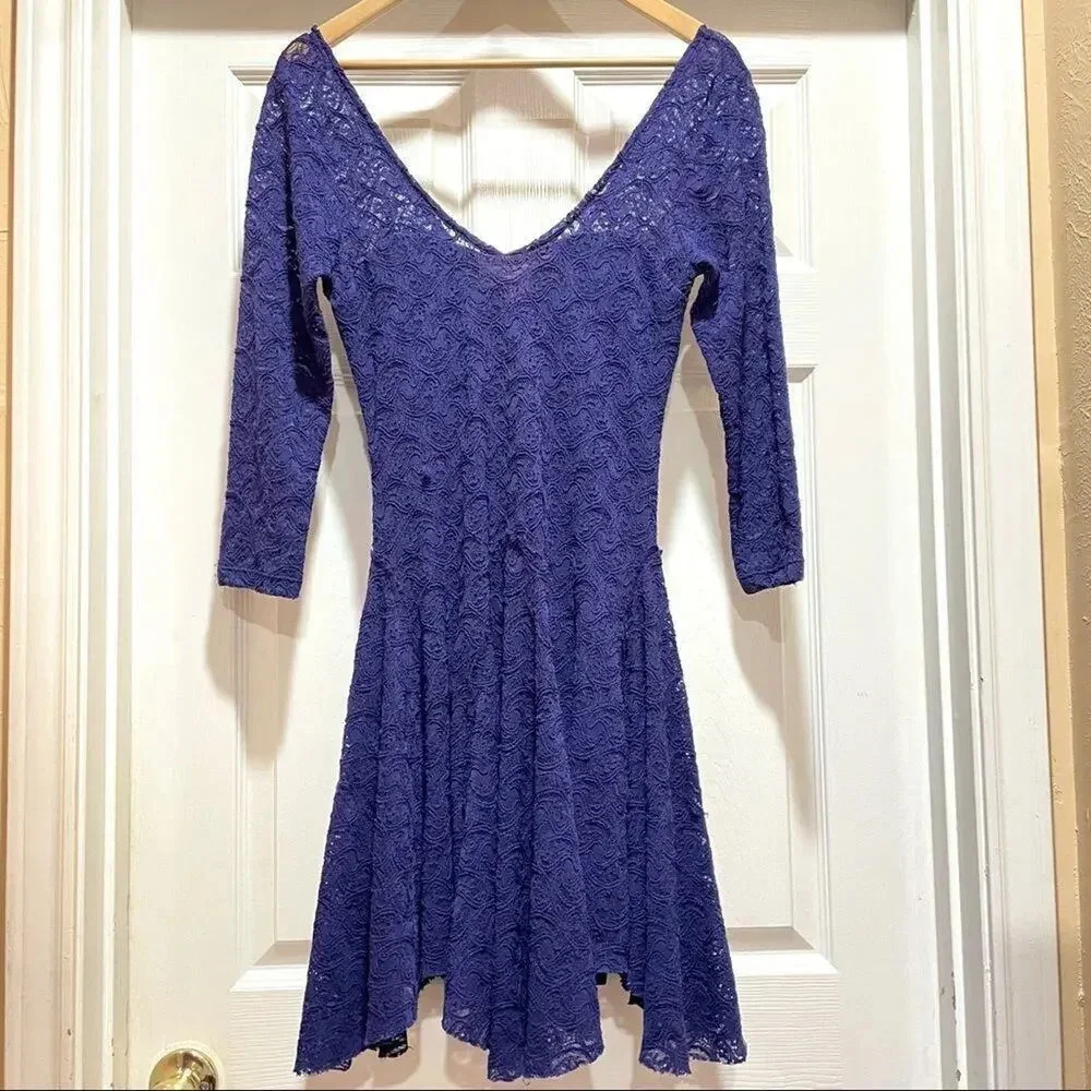 FREE PEOPLE Shake It Up Swing Mini Dress Blue Lace Size Small Skater